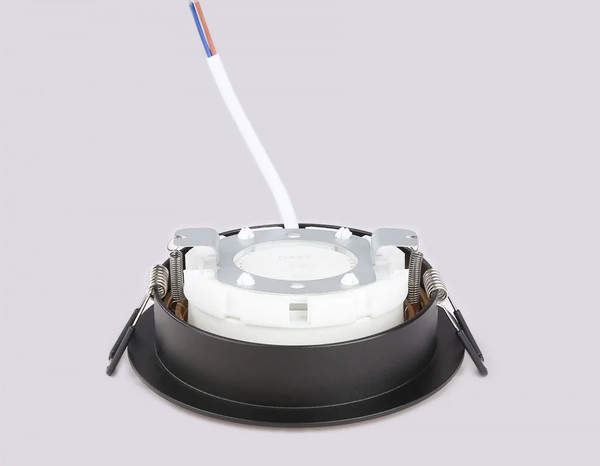 Изображение товара Точечный светильник Ambrella TN51914 BK/GD (черный/золото)