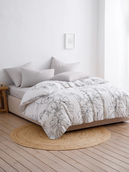 Изображение товара Комплект постельного белья Ночь нежна Джудит 1.5сп 50x70 / 20044-1+71141-17