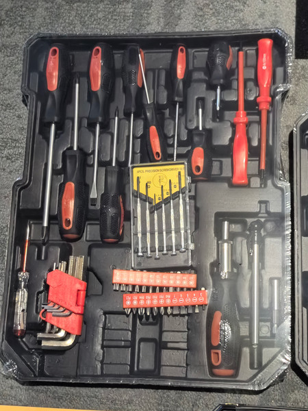 Изображение товара Универсальный набор инструментов Sundays LW250303-2