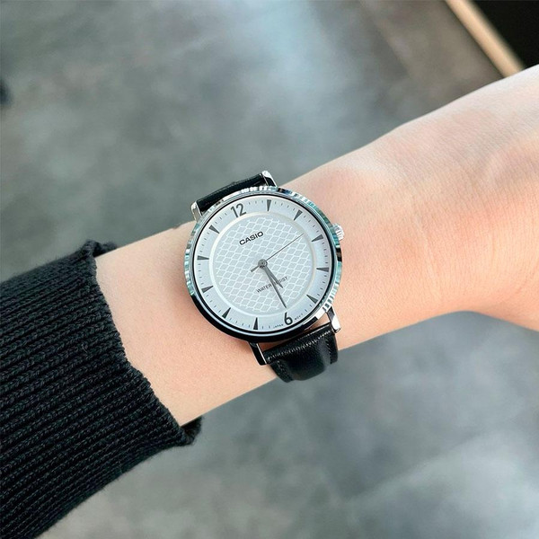 Изображение товара Часы наручные женские Casio LTP-VT04L-7A2