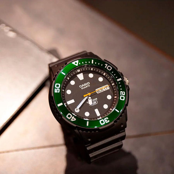 Изображение товара Часы наручные мужские Casio MRW-230H-1E3