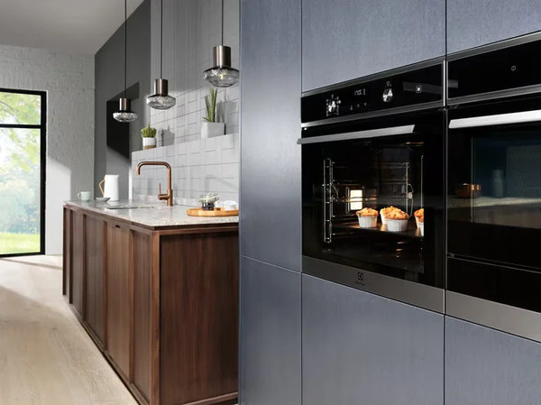Изображение товара Электрический духовой шкаф Electrolux EOD6F77WZ