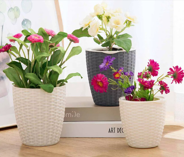 Изображение товара Вазон BOTANICA Ratan с автополивом (13.8x14см, белый)