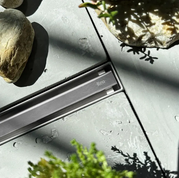 Изображение товара Трап для душа REA Neox Slim Pro 700 / REA-G4810