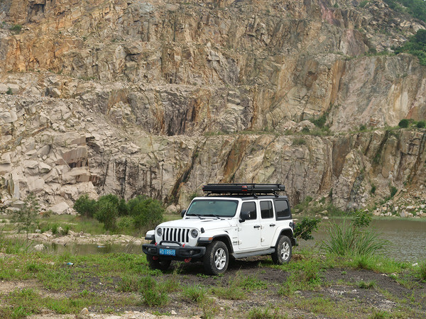 Изображение товара Палатка на крышу автомобиля Wild Land Bush Cruiser V2 Pro 120 / 900006-0001-0004