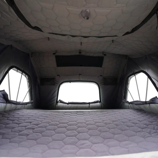 Изображение товара Палатка на крышу автомобиля Wild Land Voyager 140 Pro / 900008-0001-0001