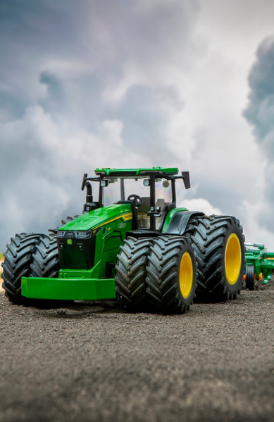 Изображение товара Трактор игрушечный Siku John Deere 8R 410 / 3292