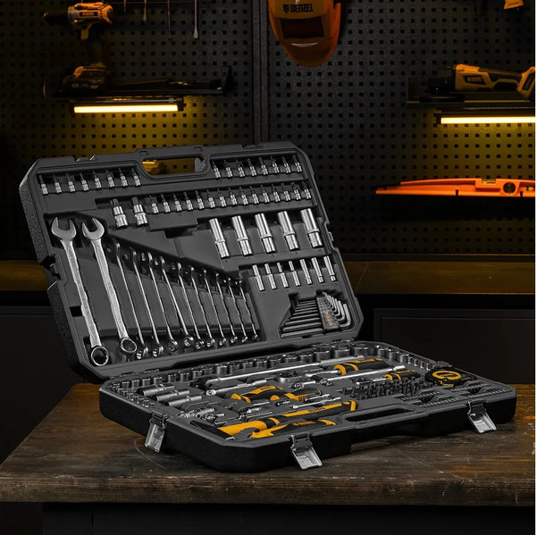 Изображение товара Универсальный набор инструментов Denzel 15806