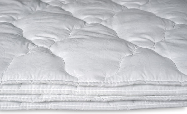 Изображение товара Одеяло Реноме Евро Микрофибра 42/260н 200x220 (овечья шерсть, 320)