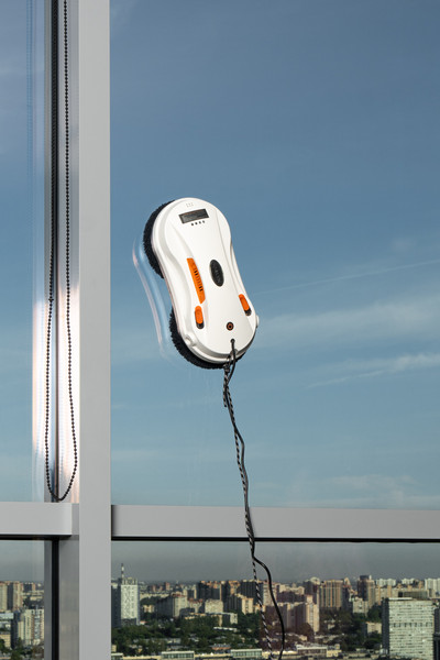 Изображение товара Робот-мойщик окон Garlyn Spraybot