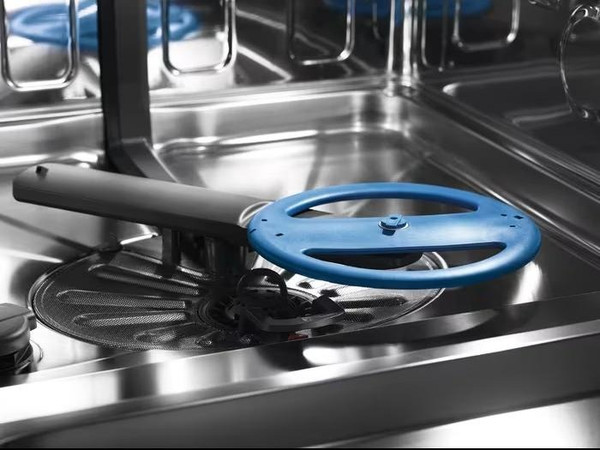 Изображение товара Посудомоечная машина Electrolux EEG68600W