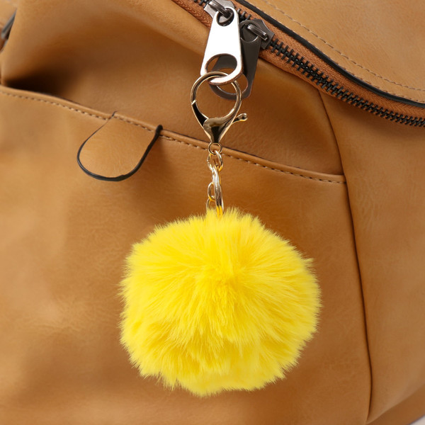 Изображение товара Брелок Sima-Land Пушистик на кольце. Смайл / 10473199 (желтый)