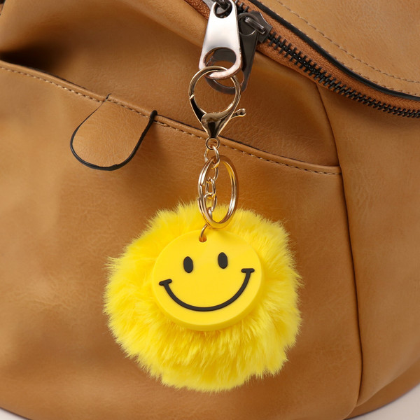 Изображение товара Брелок Sima-Land Пушистик на кольце. Смайл / 10473199 (желтый)