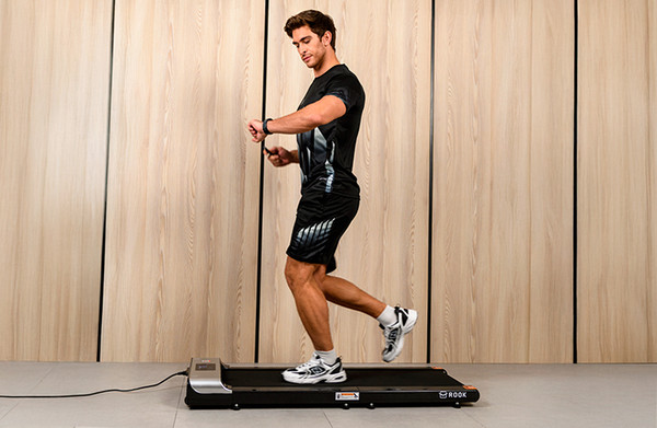 Изображение товара Электрическая беговая дорожка Orlauf Fitness Rook 17909