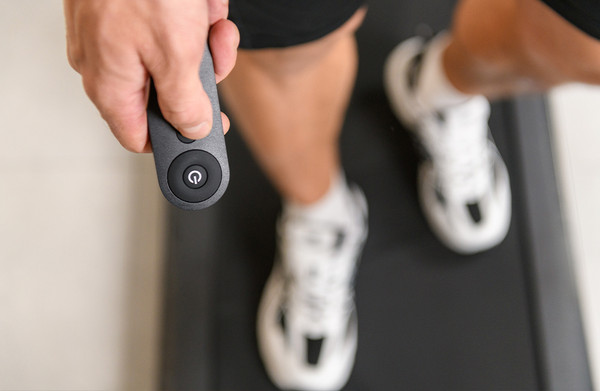 Изображение товара Электрическая беговая дорожка Orlauf Fitness Rook 17909