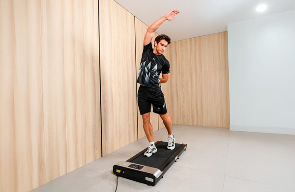 Изображение товара Электрическая беговая дорожка Orlauf Fitness Rook 17909