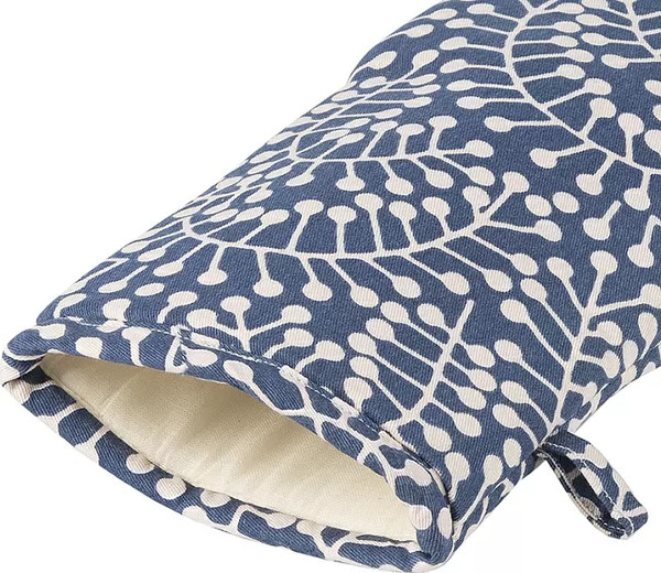 Изображение товара Рукавица-прихватка Tkano Scandinavian touch / TK22-OM0003 (темно-синий/спелая смородина)