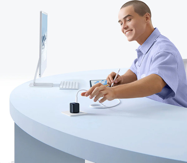 Изображение товара Адаптер питания сетевой Baseus PicoGo 45W EU / P10176800123-00 (черный)