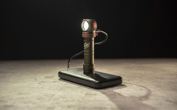 Изображение товара Фонарь Armytek Elf C2 Победа / F05103CP (белый)