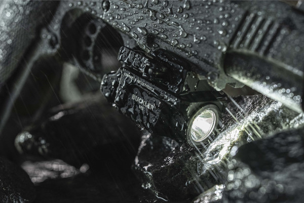 Изображение товара Фонарь Armytek Buckler M1 / F09301C (белый свет)