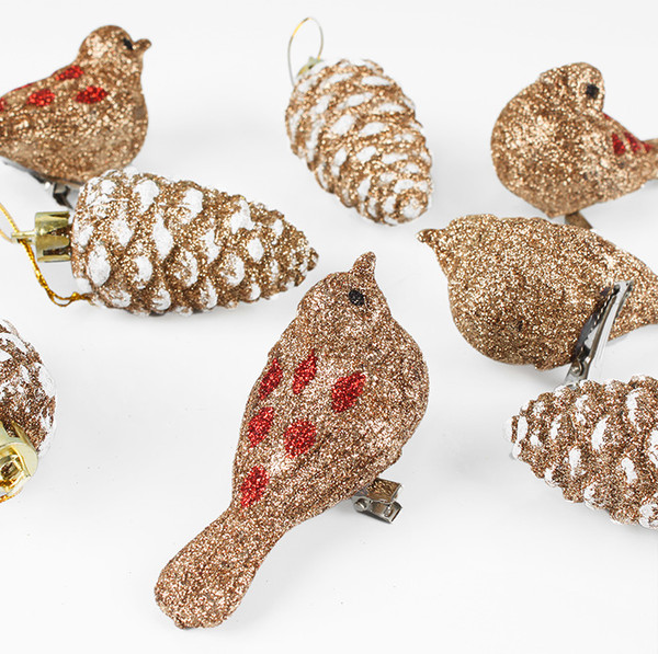 Изображение товара Набор елочных игрушек Darvish Шишка с зажимом Птичка / DV-C-145 (8шт)