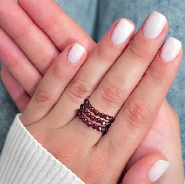 Изображение товара Кольцо Wolves Гранат Тройное 5912 (р.23-24)