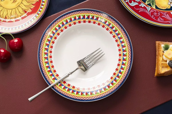 Изображение товара Набор столовой посуды Arya Sole Rosso / 8680943249807