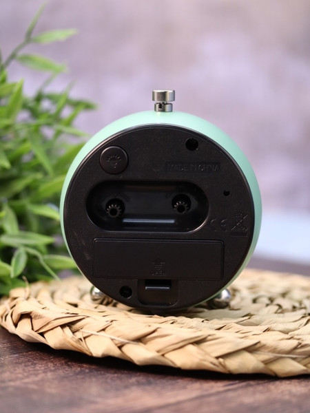 Изображение товара Настольные часы ILikeGift Clock Radio / HL-2126-05 (зеленый)