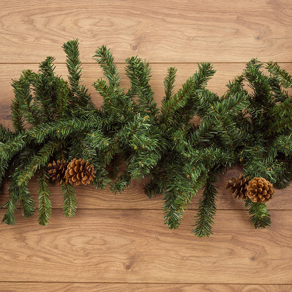 Изображение товара Гирлянда еловая Neon-Night С шишками 307-221 (2.7м)