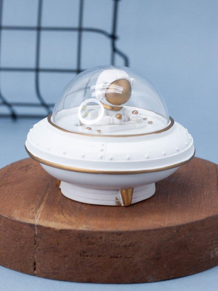 Изображение товара Ночник ILikeGift Flying saucer / 9018-31B (белый)