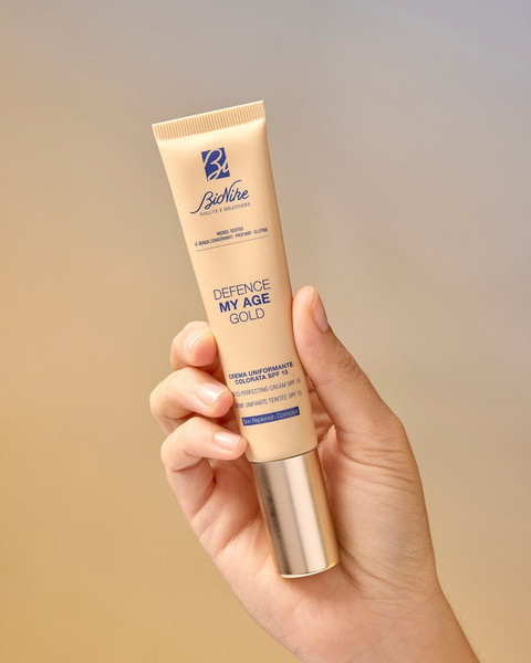 Изображение товара Крем для лица BioNike Defence My Age Gold Tinted Perfecting Cream SPF 15 (40мл)