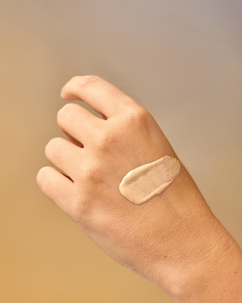 Изображение товара Крем для лица BioNike Defence My Age Gold Tinted Perfecting Cream SPF 15 (40мл)