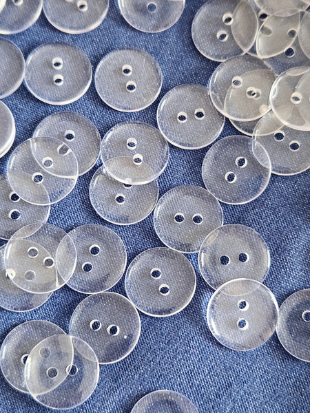 Изображение товара Набор пуговиц Sentex P-002-18/2 (12шт, прозрачный)