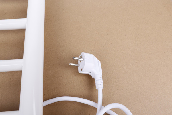 Изображение товара Полотенцесушитель электрический Saniteco LD0107 (50x80, белый)