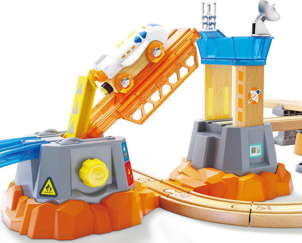 Изображение товара Железная дорога игрушечная Hape Космос Марсианская железная дорога / E3798_HP