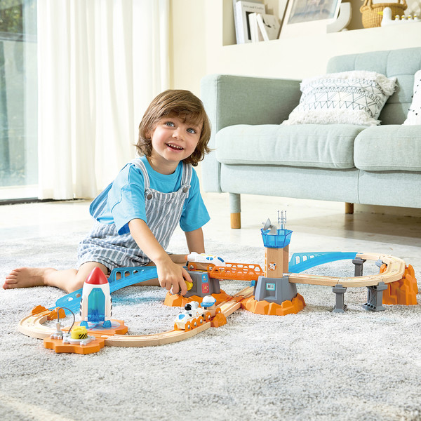 Изображение товара Железная дорога игрушечная Hape Космос Марсианская железная дорога / E3798_HP