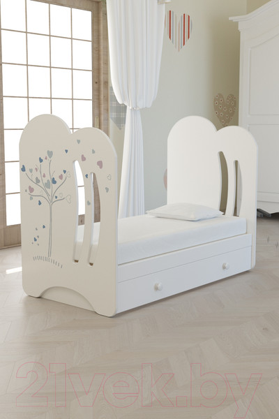 Изображение товара Детская кроватка VDK Wind Tree с маятником и ящиком (белый)