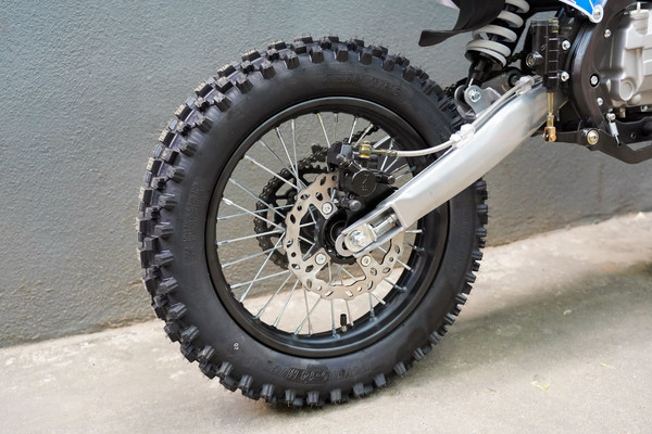 Изображение товара Мотоцикл SSSR Core E A Blue Cat Mask / SCRECA015EBH3