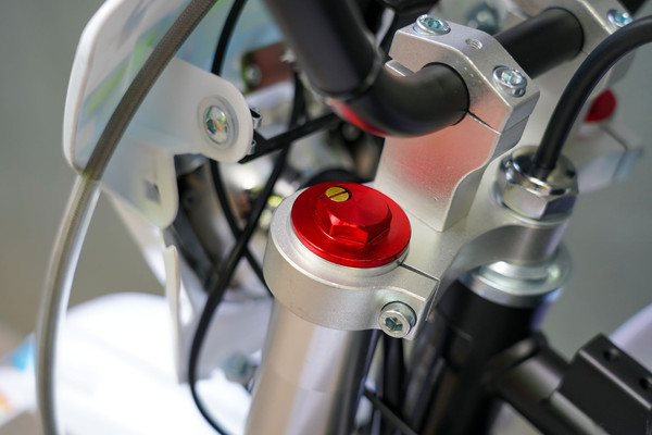 Изображение товара Мотоцикл SSSR Core SA Blue White Monster / SCRECB015EBH3