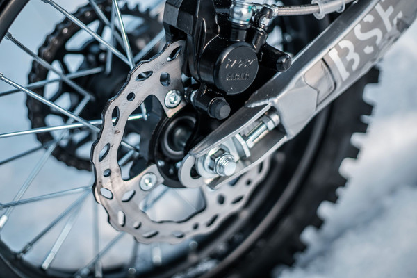 Изображение товара Мотоцикл BSE EX 14/12 / B0EXYG040CAH3 (серый)