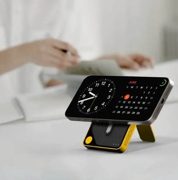 Изображение товара Портативное зарядное устройство Momax IP131 1-Power X Pro / IP131HKW (белый)