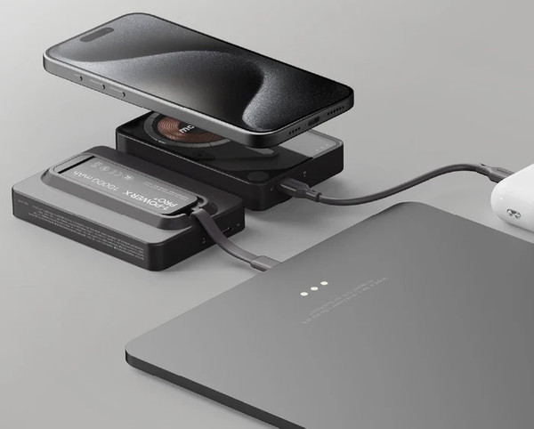 Изображение товара Портативное зарядное устройство Momax IP132 1-Power X Pro+ / IP132HKW (белый)