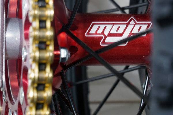 Изображение товара Мотоцикл BSE T9 Red Arrow TYX300SR / B0T9YD015HRR1