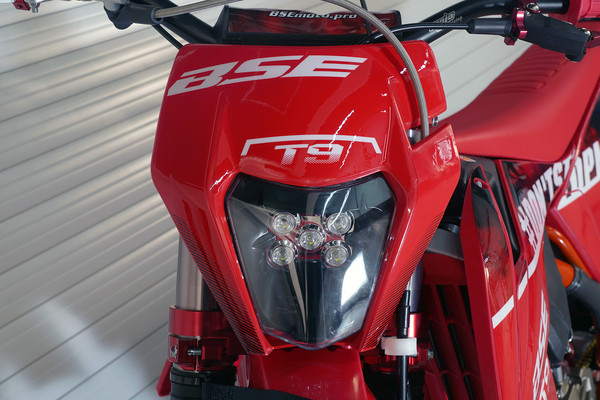 Изображение товара Мотоцикл BSE T9 Red Arrow TYX300SR / B0T9YD015HRR1