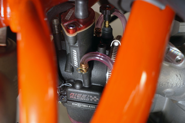 Изображение товара Мотоцикл BSE T9 Red Arrow TYX300SR / B0T9YD015HRR1