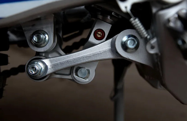 Изображение товара Мотоцикл BSE Z5 Neon Black / B0Z5KE020HYH1