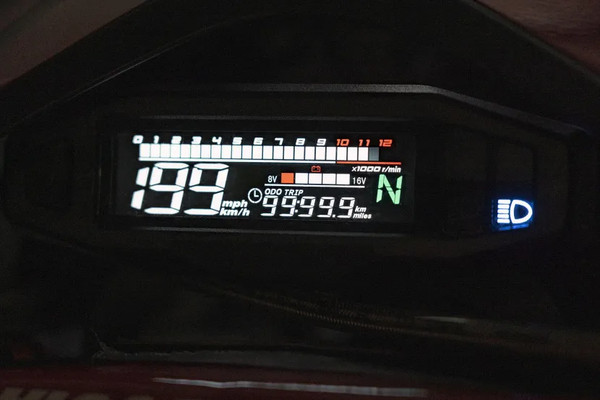 Изображение товара Мотоцикл BSE Z11 Red Black / BZ11NG020HRH1