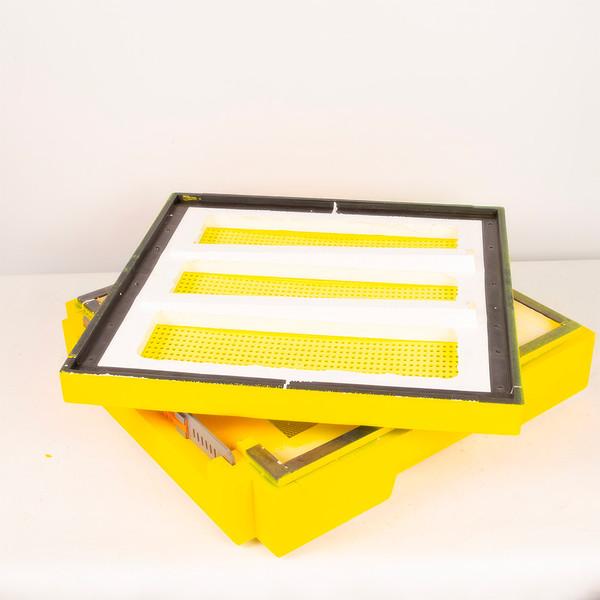 Изображение товара Пыльцесборник для улья Lyson Для 12-рамочного улья 520x520 / W1224GR (серый)