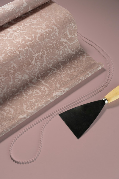 Изображение товара Рулонная электроштора НеоФьюжен Джерси 140х250 правая (пыльная роза, черная фурнитура)