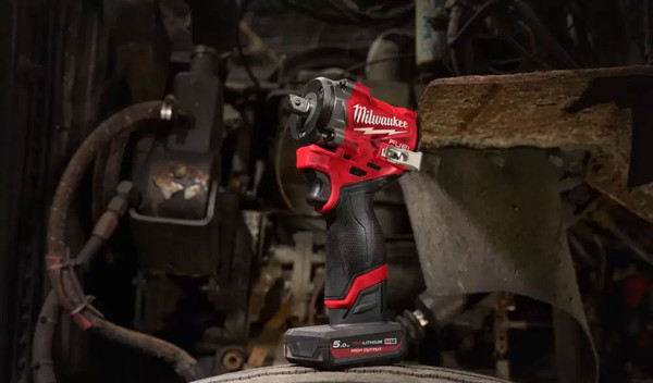 Изображение товара Аккумуляторный гайковерт Milwaukee M12 FCIWF12G3-0 FUEL (4933493454)